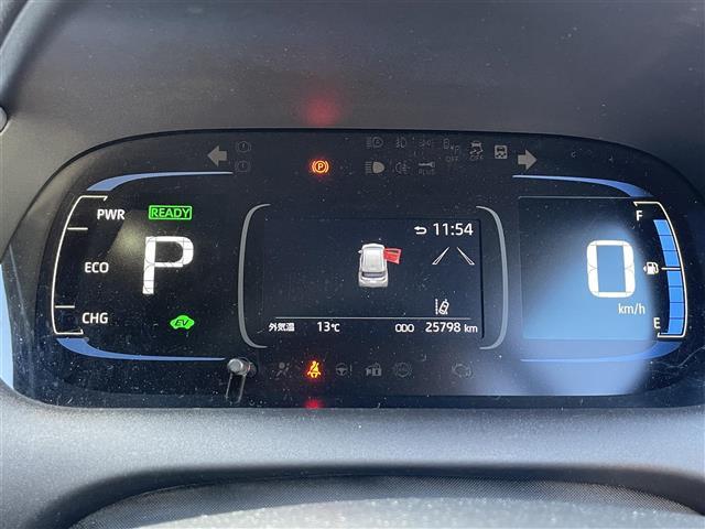 アクア Z 禁煙車/純正10.5型ディスプレイ/バック/フロント/サイドカメラ/トヨタセーフティセンス/ブラインドスポットモニター/ヘッドアップディスプレイ/ステアリングヒーター/シートヒーター/ETC(9枚目)