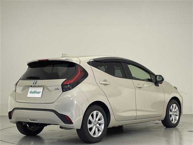 アクア Z 禁煙車/純正10.5型ディスプレイ/バック/フロント/サイドカメラ/トヨタセーフティセンス/ブラインドスポットモニター/ヘッドアップディスプレイ/ステアリングヒーター/シートヒーター/ETC(33枚目)