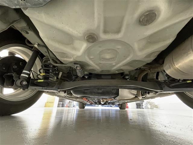 アクア Z 禁煙車/純正10.5型ディスプレイ/バック/フロント/サイドカメラ/トヨタセーフティセンス/ブラインドスポットモニター/ヘッドアップディスプレイ/ステアリングヒーター/シートヒーター/ETC(35枚目)