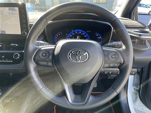 カローラツーリング ハイブリッド ダブルバイビー50ミリオンエディション 禁煙車/モデリスタエアロ/BLITZ車高調/純正9インチナビ/ETC/前後ドラレコ/シートヒーター/ステアリングヒーター/ハーフレザーシート/ブラインドスポットモニター/追従クルーズコントロール(6枚目)