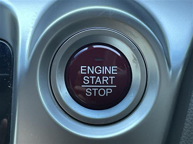 N-WGN G・Aパッケージ 禁煙車/純正ナビ/ETC/オートライト/フロアマット/衝突軽減ブレーキ/プッシュスタート/スマートキー/アルミホイール(9枚目)