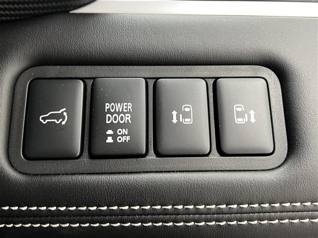 デリカD:5 シャモニー 登録済み未使用車/ALPINE11型ナビ/全方位カメラ/両側パワースライドドア/ハーフレザーシート/追従クルーズコントロール/ブラインドスポットモニタリング/LED/オートハイビーム/シートヒーター(7枚目)