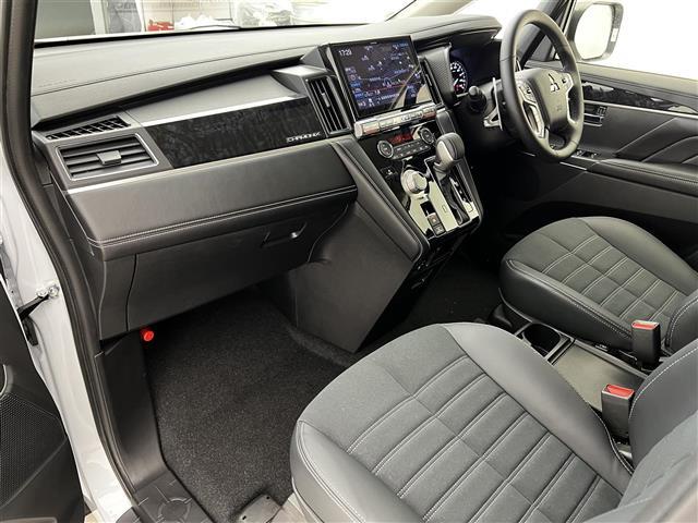 デリカD:5 シャモニー 登録済み未使用車/ALPINE11型ナビ/全方位カメラ/両側パワースライドドア/ハーフレザーシート/追従クルーズコントロール/ブラインドスポットモニタリング/LED/オートハイビーム/シートヒーター(22枚目)