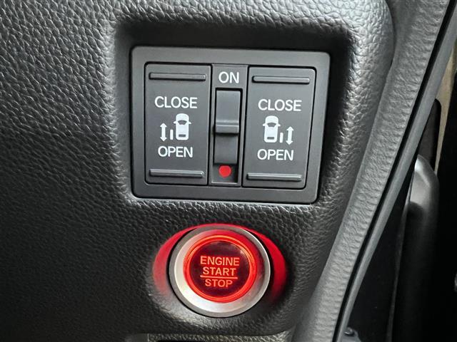 N-BOXカスタム G・EXターボホンダセンシング 禁煙車/純正9インチナビ/ホンダセンシング/バックカメラ/追従クルーズコントロール/両側パワースライドドア/アイドリングストップ/シートヒーター/ハーフレザー/MTモード付AT/LEDヘッドライト(7枚目)