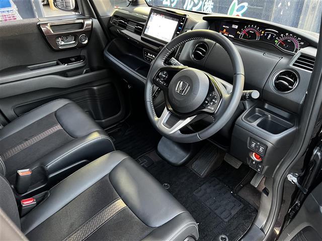N-BOXカスタム G・EXターボホンダセンシング 禁煙車/純正9インチナビ/ホンダセンシング/バックカメラ/追従クルーズコントロール/両側パワースライドドア/アイドリングストップ/シートヒーター/ハーフレザー/MTモード付AT/LEDヘッドライト(16枚目)