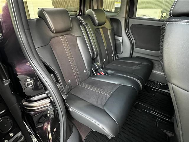 N-BOXカスタム G・EXターボホンダセンシング 禁煙車/純正9インチナビ/ホンダセンシング/バックカメラ/追従クルーズコントロール/両側パワースライドドア/アイドリングストップ/シートヒーター/ハーフレザー/MTモード付AT/LEDヘッドライト(20枚目)