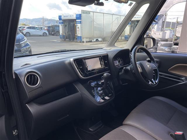 デイズルークス ＨＷＳ　Ｘ　Ｖセレクション　禁煙車／純正ナビ／アラウンドビューモニター／両側パワースライドドア／ドラレコ／ハーフレザーシート／ＬＥＤヘッドライト／純正１５インチアルミホイール／オートライト／オートハイビーム／スマートキ（20枚目）