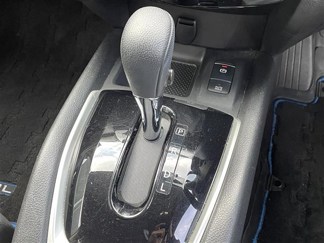 エクストレイル 20X ハイブリッド 禁煙車/純正9型ナビ/合皮シート/全方位カメラ/プロパイロット/ブラインドスポットワーニング/クリアランスソナー/レーンキープアシスト/LEDヘッドライト/オートマチックハイビーム/ドラレコ/ETC(15枚目)