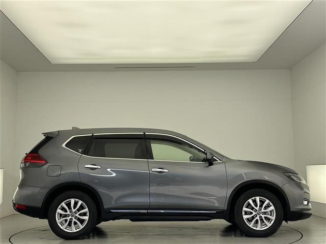 エクストレイル 20X ハイブリッド 禁煙車/純正9型ナビ/合皮シート/全方位カメラ/プロパイロット/ブラインドスポットワーニング/クリアランスソナー/レーンキープアシスト/LEDヘッドライト/オートマチックハイビーム/ドラレコ/ETC(31枚目)