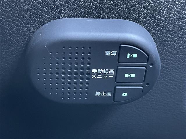 オーラ ニスモ 禁煙車/純正9インチナビ/アラウンドビューモニター/フルセグTV/BSM/ETC2.0/ハンドルヒーター/シートヒーター/プロパイロット/クルーズコントロール/ドライブレコーダー/純正アルミホイール(16枚目)