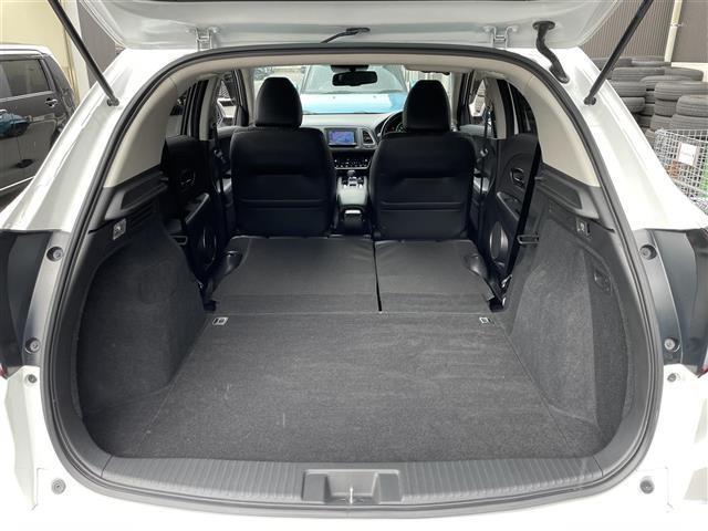 ヴェゼル ハイブリッドZ・ホンダセンシング 禁煙車/社外ナビ/ホンダセンシング/ルーフレール/レーダークルーズコントロール/バックカメラ/ETC/ハーフレザーシート/電子パーキングブレーキ/オートライト/LEDヘッドライト(27枚目)