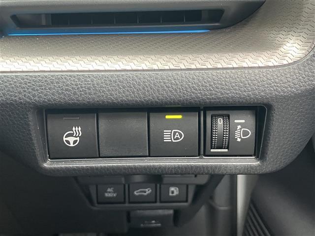 プリウス Z 禁煙車/純正12.3型ナビ/レザーシート/モデリスタアルミ/パワーシート/シートヒーター/ベンチレーション/前後ドラレコ/デジタルインナーミラー/全方位カメラ/ステアリングヒーター/ビルトインETC(8枚目)