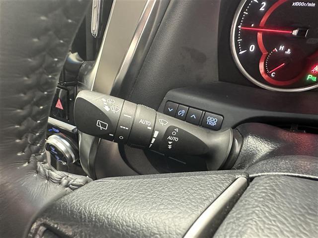 ヴェルファイア 2.5Z Gエディション 禁煙車/社外SilkBlazeエアロ/純正10.5インチナビ/バックカメラ/純正フリップダウンモニター/レザーシート/両側パワースライドドア/パワーバックドア/ステアリングヒーター/ベンチレーション(14枚目)