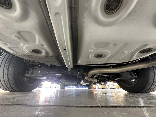 ヴェルファイア 2.5Z Gエディション 禁煙車/社外SilkBlazeエアロ/純正10.5インチナビ/バックカメラ/純正フリップダウンモニター/レザーシート/両側パワースライドドア/パワーバックドア/ステアリングヒーター/ベンチレーション(39枚目)