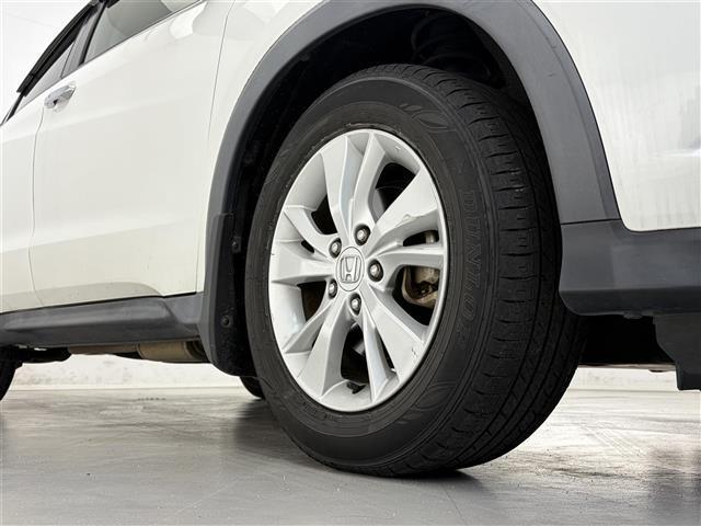 ヴェゼル Ｘ・ホンダセンシング　禁煙車／純正８インチナビ／バックカメラ／ＬＥＤヘッドライト／純正１６ＡＷ／ＥＴＣ／ドライブレコーダー／スマートキー／レーンキープアシスト／横滑り防止／革巻ステアリング／ステアスイッチ（28枚目）