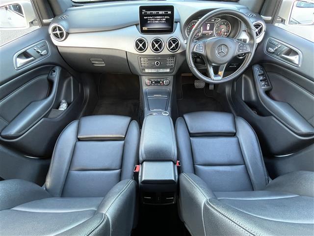 �K���X�R�[�e�B���O�A�i�r�Q�[�V�����A�d�s�b�ȂǁA���̑��̃p�[�c�̎��t�������ς���̂����k�������Ă���܂��I�I�N���}�̂��Ɖ��ł����C�����������I