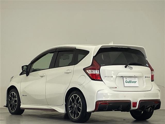 ノート ｅ－パワー　ニスモ　禁煙車／純正ナビ／アラウンドビューモニター／ドライブレコーダー／デジタルインナーミラー／ＥＴＣ２．０／車線逸脱警報／クリアランスソナー／衝突被害軽減ブレーキ／ＬＥＤヘッドライト／オートライト（28枚目）