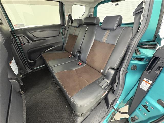 シエンタ ハイブリッドＧ　クエロ　禁煙車／純正ナビ／全方位カメラ／両側パワースライドドア／ハーフレザーシート／クルーズコントロール／衝突被害軽減ブレーキ／クリアランスソナー／オートライト／オートハイビーム／純正ＬＥＤ／ビルトインＥＴＣ（28枚目）