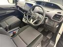 ｅ－パワー　ＸＶ　禁煙車／純正１０インチナビ／アラウンドビューモニター／両側電動スライドドア／クリアランスソナー／クルーズコントロール／前後ドライブレコーダー／ＥＴＣ２．０／純正１５インチアルミホイール／ＬＥＤ（21枚目）