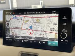 【Ｈｏｎｄａ　ＣＯＮＮＥＣＴディスプレー】スマホを接続すれば「Ａｐｐｌｅ　ＣａｒＰｌａｙ」または「Ａｎｄｒｏｉｄ　Ａｕｔｏ」から、アプリのナビや電話・メッセージ・音楽などが利用できます！ 3