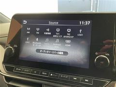 【ディスプレイオーディオ】スマホに接続すれば「Ａｐｐｌｅ　ＣａｒＰｌａｙ」または「Ａｎｄｒｏｉｄ　Ａｕｔｏ」から、アプリのナビや電話・メッセージ・音楽などが利用できます！ 4