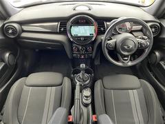 ����С����롼�פǤϼ��ץ᡼���������׼ּ�򤪼�갷�����Ƥ���ޤ��������󣴣���Ź�ޤκ߸ˤ��椫�餪���ͤ˥ԥå���ΰ������Ƥ��ޤ��� 4