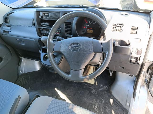 ハイゼットカーゴ ＤＸ　ＡＴ　ＥＴＣ　　エアコン　パワーウィンドウ　運転席エアバッグ　助手席エアバッグ　リモコンキー両側スライド、ドア（26枚目）