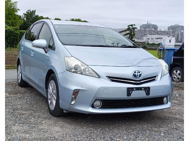 プリウスアルファ Ｓ　ＥＴＣ　バックカメラ　クリアランスソナー　アルミホイール　スマートキー　電動格納ミラー　ＣＶＴ　盗難防止システム　衝突安全ボディ　ＡＢＳ　エアコン　パワーステアリング　パワーウィンドウ（12枚目）