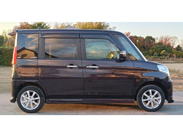 スペーシア Ｘリミテッド　ＥＴＣ　両側電動スライドドア　ナビ　ＴＶ　衝突被害軽減システム　オートライト　ＨＩＤ　スマートキー　アイドリングストップ　電動格納ミラー　シートヒーター　ベンチシート　ＣＶＴ　盗難防止システム　ＡＢＳ（4枚目）