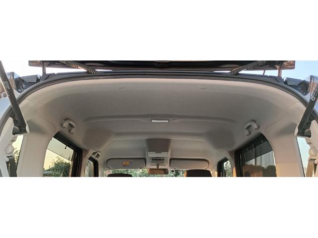 スペーシア Ｘリミテッド　ＥＴＣ　両側電動スライドドア　ナビ　ＴＶ　衝突被害軽減システム　オートライト　ＨＩＤ　スマートキー　アイドリングストップ　電動格納ミラー　シートヒーター　ベンチシート　ＣＶＴ　盗難防止システム　ＡＢＳ（23枚目）