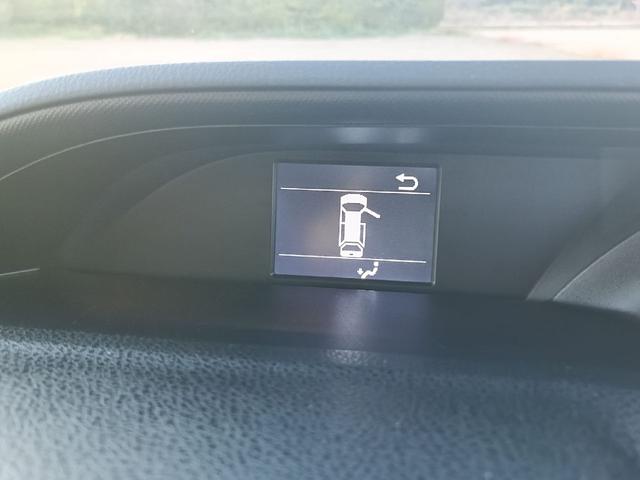 ノア Ｘ　Ｖパッケージ　ＥＴＣ　バックカメラ　ナビ　ＴＶ　両側スライドドア　キーレスエントリー　電動格納ミラー　３列シート　ウォークスルー　ＣＶＴ　Ｂｌｕｅｔｏｏｔｈ　衝突安全ボディ　ＡＢＳ　ＥＳＣ　エアコン（40枚目）