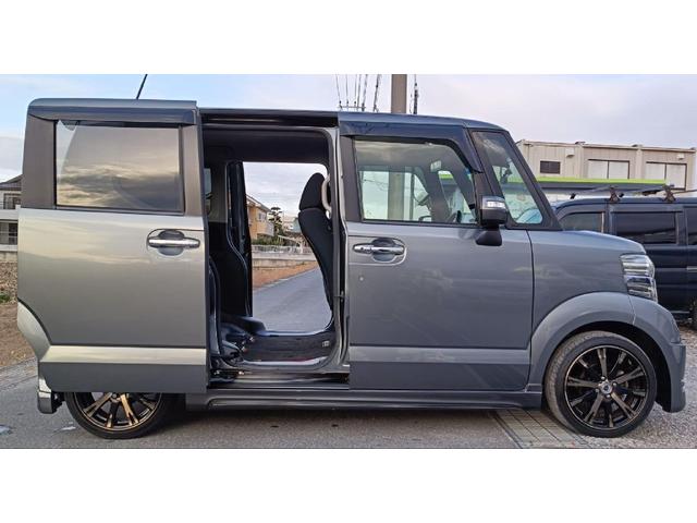 N-BOXカスタム G・ターボAパッケージ ドライブレコーダー バックカメラ 両側電動スライドドア オートクルーズコントロール 衝突被害軽減システム オートライト HID スマートキー アイドリングストップ 電動格納ミラー ベンチシート CVT(14枚目)