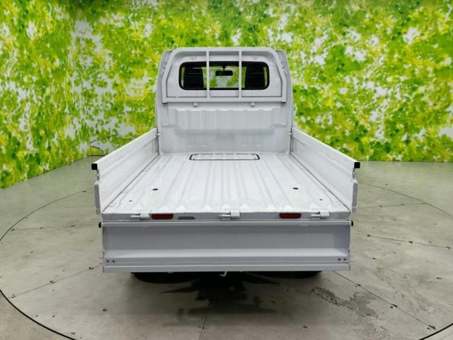 4WD KC 車線逸脱防止支援システム/届出済未使用車/EBD付ABS/横滑り防止装置/エアバッグ 運転席/エアバッグ 助手席/衝突安全ボディ/パワーステアリング/オートライト/ワンオーナー/禁煙車/4WD 記録簿(8枚目)