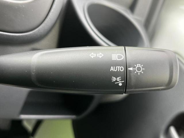 4WD KC 車線逸脱防止支援システム/届出済未使用車/EBD付ABS/横滑り防止装置/エアバッグ 運転席/エアバッグ 助手席/衝突安全ボディ/パワーステアリング/オートライト/ワンオーナー/禁煙車/4WD 記録簿(11枚目)