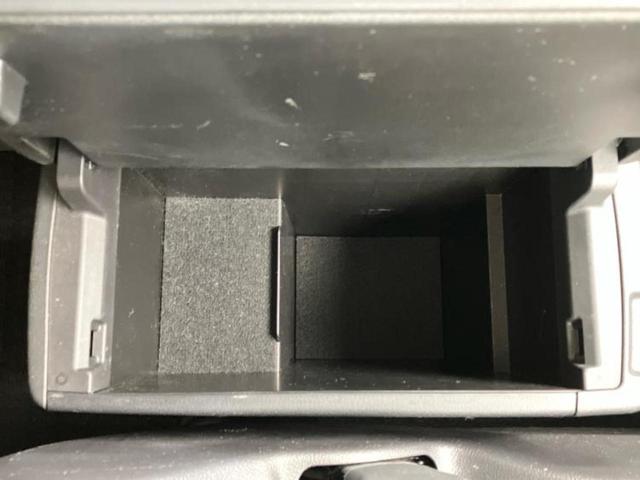ヴォクシー Ｓ－Ｚ　新品タイヤ／保証書／ディスプレイオーディオ＋ナビ１０．５インチ／フリップダウンモニター　純正　１４インチ／衝突安全装置／両側電動スライドドア／シートヒーター　前席／車線逸脱防止支援システム　ＤＶＤ再生（36枚目）