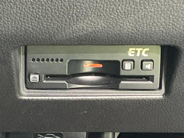 スイフト ハイブリッドＲＳ　保証書／純正　ＳＤナビ／セーフティサポート（スズキ）／シートヒーター　運転席／車線逸脱防止支援システム／ヘッドランプ　ＬＥＤ／Ｂｌｕｅｔｏｏｔｈ接続／ＥＴＣ／ＥＢＤ付ＡＢＳ／横滑り防止装置　ＤＶＤ再生（18枚目）