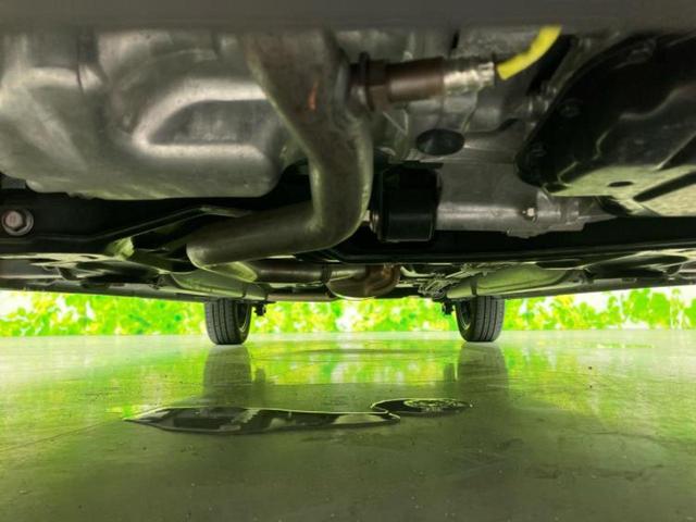 タント カスタムＲＳ　新品タイヤ／純正　ＳＤナビ／両側電動スライドドア／ヘッドランプ　ＨＩＤ／Ｂｌｕｅｔｏｏｔｈ接続／ＥＢＤ付ＡＢＳ／バックモニター／ワンセグＴＶ／ＤＶＤ／ターボ／エアバッグ　運転席／エアバッグ　助手席（56枚目）