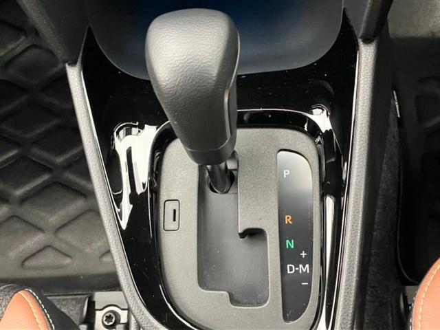 ヤリスクロス Zアドベンチャー 保証書/ディスプレイオーディオ8インチ/トヨタセーフティセンス/シートヒーター 前席/パノラミックビューモニター/車線逸脱防止支援システム/シート ハーフレザー/ヘッドランプ LED 全周囲カメラ(17枚目)