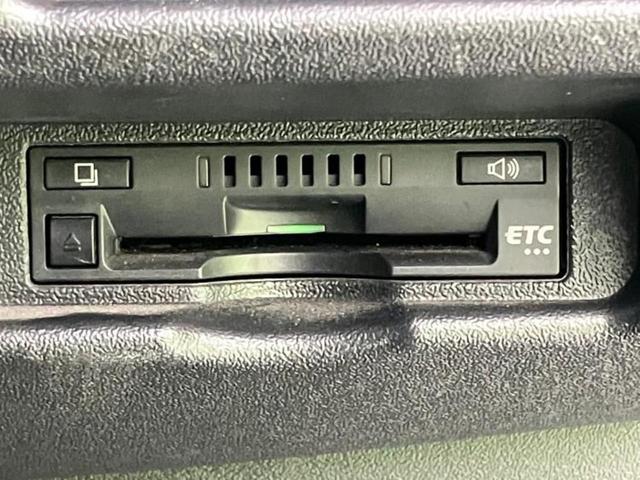 ハイエースバン ４ＷＤロングスーパーＧＬダークプライム２　新品タイヤ／保証書／社外　８インチ　ＳＤナビ／フリップダウンモニター　社外　１１．４インチ／両側電動スライドドア／車線逸脱防止支援システム／シート　ハーフレザー／ヘッドランプ　ＬＥＤ　ターボ　４ＷＤ（12枚目）