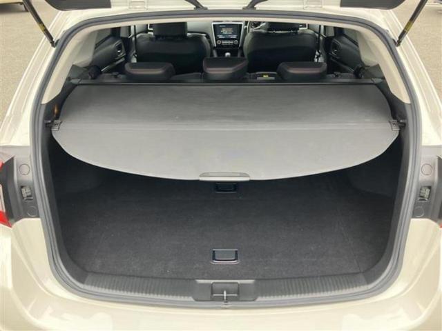 レヴォーグ 4WD2.0STIスポーツアイサイトブラックセレクション 新品タイヤ/社外 8インチ SDナビ/アイサイト/シートヒーター 前席/車線逸脱防止支援システム/シート 合皮/Bluetooth接続/ETC/EBD付ABS/横滑り防止装置/クルーズコントロール(8枚目)