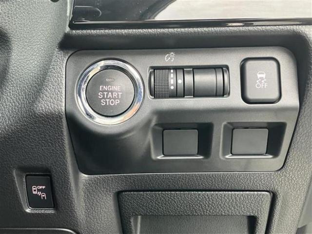 レヴォーグ 4WD2.0STIスポーツアイサイトブラックセレクション 新品タイヤ/社外 8インチ SDナビ/アイサイト/シートヒーター 前席/車線逸脱防止支援システム/シート 合皮/Bluetooth接続/ETC/EBD付ABS/横滑り防止装置/クルーズコントロール(13枚目)