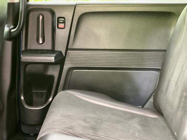 フリード Gプレミアムエディション 純正 SDナビ/フリップダウンモニター 純正 9インチ/両側電動スライドドア/シート ハーフレザー/ヘッドランプ HID/Bluetooth接続/ETC/EBD付ABS/横滑り防止装置 バックカメラ(24枚目)