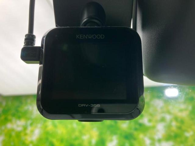 ランドクルーザープラド 4WD TX Lパッケージ70thアニバーサリーLtd 新品タイヤ/サンルーフ/社外 9インチ SDナビ/フリップダウンモニター 社外 10.1インチ/トヨタセーフティセンス/シートヒーター 前席/車線逸脱防止支援システム/シート フルレザー 革シート(12枚目)