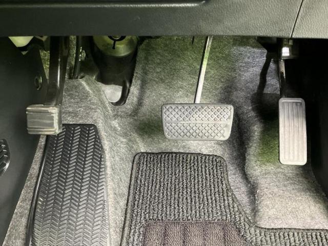 N-BOX G・ターボSSパッケージ 社外 ナビ/シティーブレーキアクティブシステム(ホンダ)/両側電動スライドドア/シートヒーター 前席/ヘッドランプ HID/Bluetooth接続/ETC/EBD付ABS/横滑り防止装置 バックカメラ(42枚目)