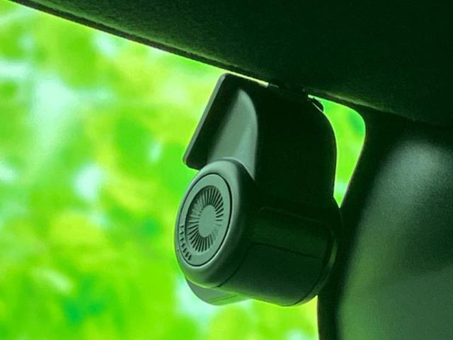 タント カスタムRS 保証書/純正 9インチ SDナビ/フリップダウンモニター/衝突安全装置/両側電動スライドドア/シートヒーター 前席/車線逸脱防止支援システム/ドライブレコーダー 純正/ヘッドランプ LED DVD再生(14枚目)