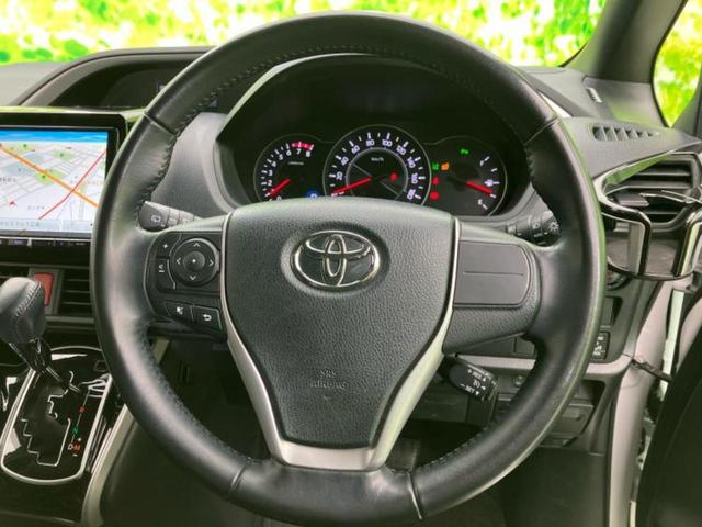 ヴォクシー ＺＳキラメキ３　モデリスタエアロ／社外　９インチ　ＳＤナビ／フリップダウンモニター　社外　１２．８インチ／トヨタセーフティセンス／両側電動スライドドア／車線逸脱防止支援システム／シート　ハーフレザー　フルエアロ（15枚目）