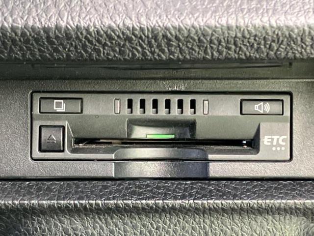 ヴォクシー ＺＳキラメキ３　モデリスタエアロ／社外　９インチ　ＳＤナビ／フリップダウンモニター　社外　１２．８インチ／トヨタセーフティセンス／両側電動スライドドア／車線逸脱防止支援システム／シート　ハーフレザー　フルエアロ（28枚目）