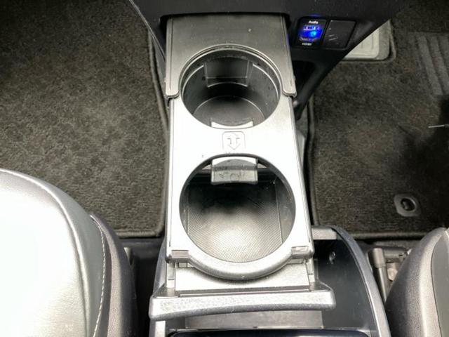 ヴォクシー ＺＳキラメキ３　モデリスタエアロ／社外　９インチ　ＳＤナビ／フリップダウンモニター　社外　１２．８インチ／トヨタセーフティセンス／両側電動スライドドア／車線逸脱防止支援システム／シート　ハーフレザー　フルエアロ（43枚目）