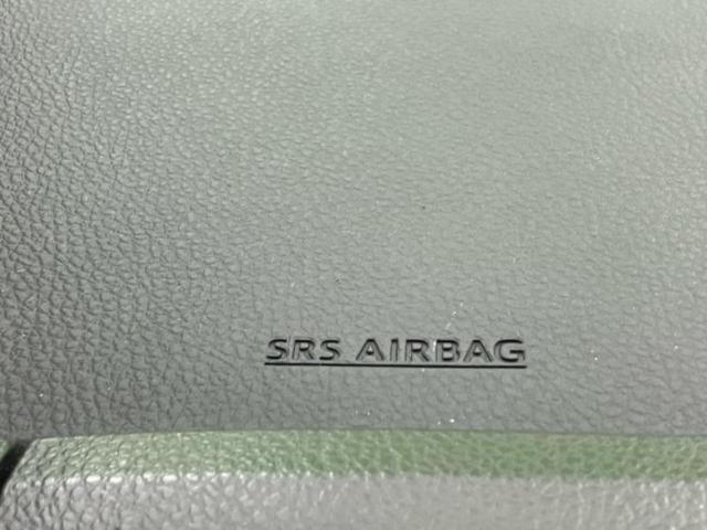 ヴォクシー ＺＳキラメキ３　モデリスタエアロ／社外　９インチ　ＳＤナビ／フリップダウンモニター　社外　１２．８インチ／トヨタセーフティセンス／両側電動スライドドア／車線逸脱防止支援システム／シート　ハーフレザー　フルエアロ（49枚目）