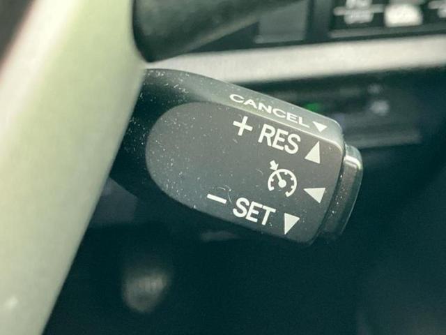 ヴォクシー ＺＳキラメキ３　モデリスタエアロ／社外　９インチ　ＳＤナビ／フリップダウンモニター　社外　１２．８インチ／トヨタセーフティセンス／両側電動スライドドア／車線逸脱防止支援システム／シート　ハーフレザー　フルエアロ（52枚目）